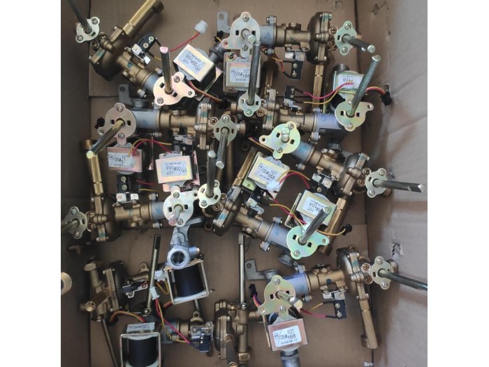 Газо-водяний блок (редуктор) для газової колонки Zanussi GWH 10 Fonte 