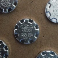 Термостат захисний для електричного конвектора Electrolux Torrid та Airheat 2 (KSD301 10A 125℃) KSD301 10A 125℃